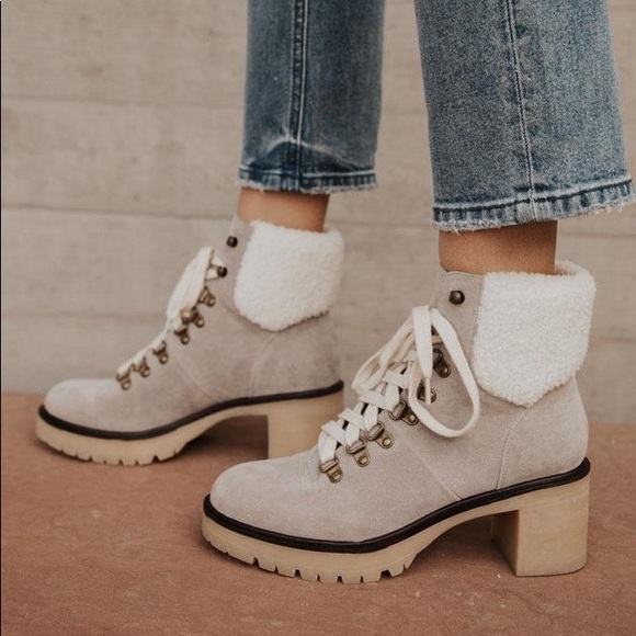 Shoes - Monroe Combat Boots